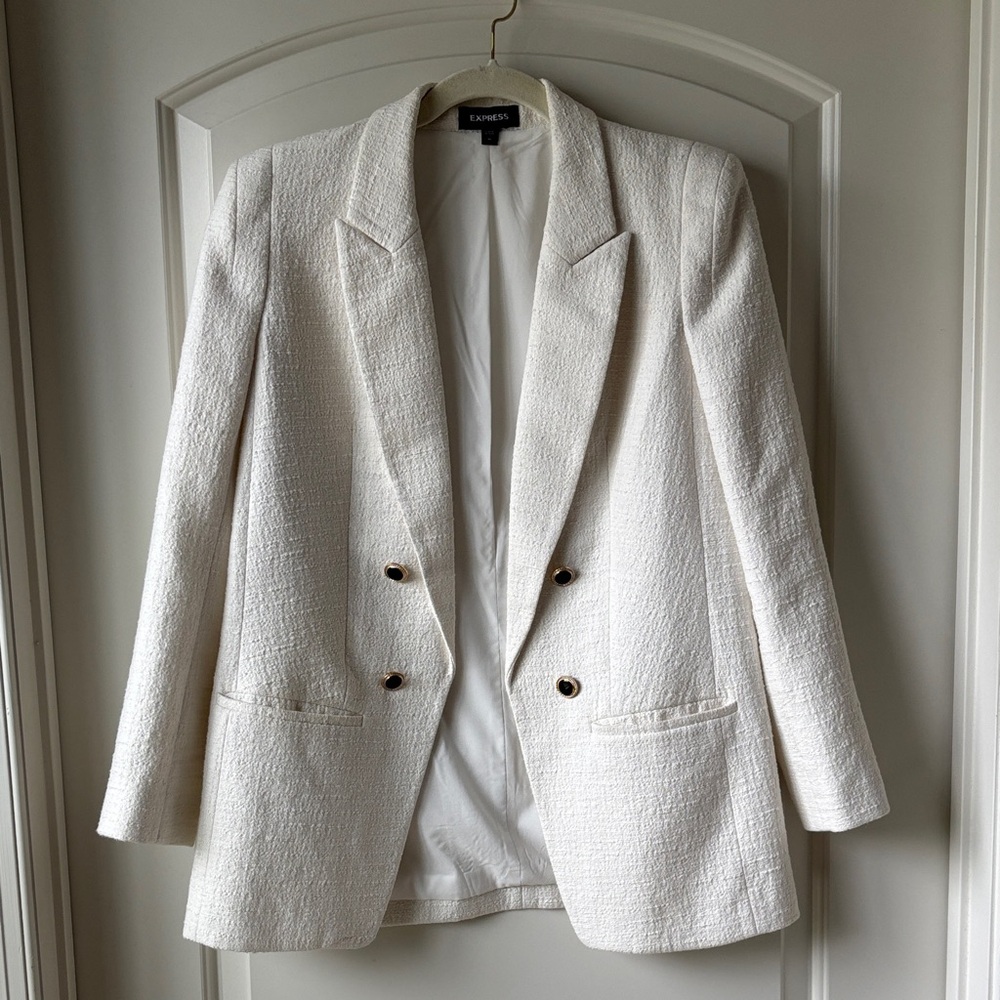 Express Boucle Double Breasted Boyfriend Blazer- White w/ Gold/Black Buttons- M